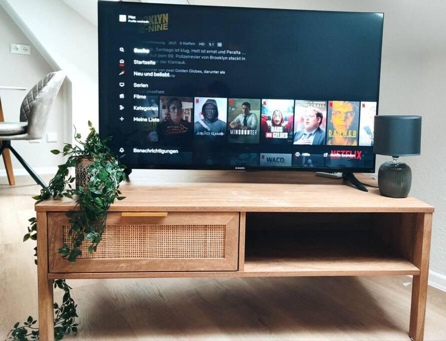 Stylische Altstadtwohnung - Netflix - Smart Tv - Schlafsofa Fur 3 Personen Erfurt Exterior foto